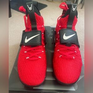 Lebron 15 “Red Diamond Turf”